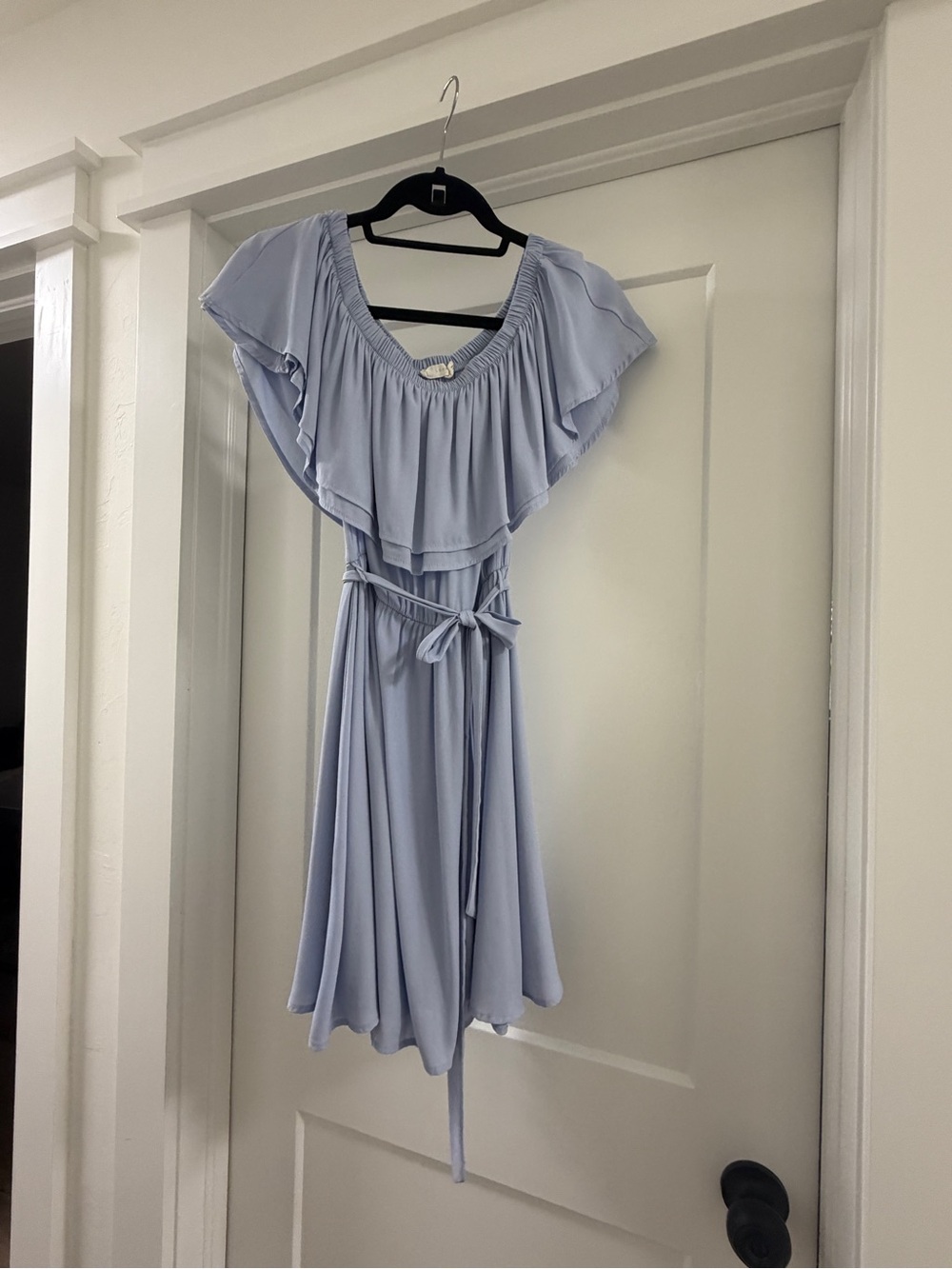 Light Blue Ruffle-Sleeve Women's Dress - Elegant Tie-Waist